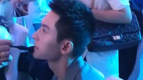 娱乐吃瓜女明星背景